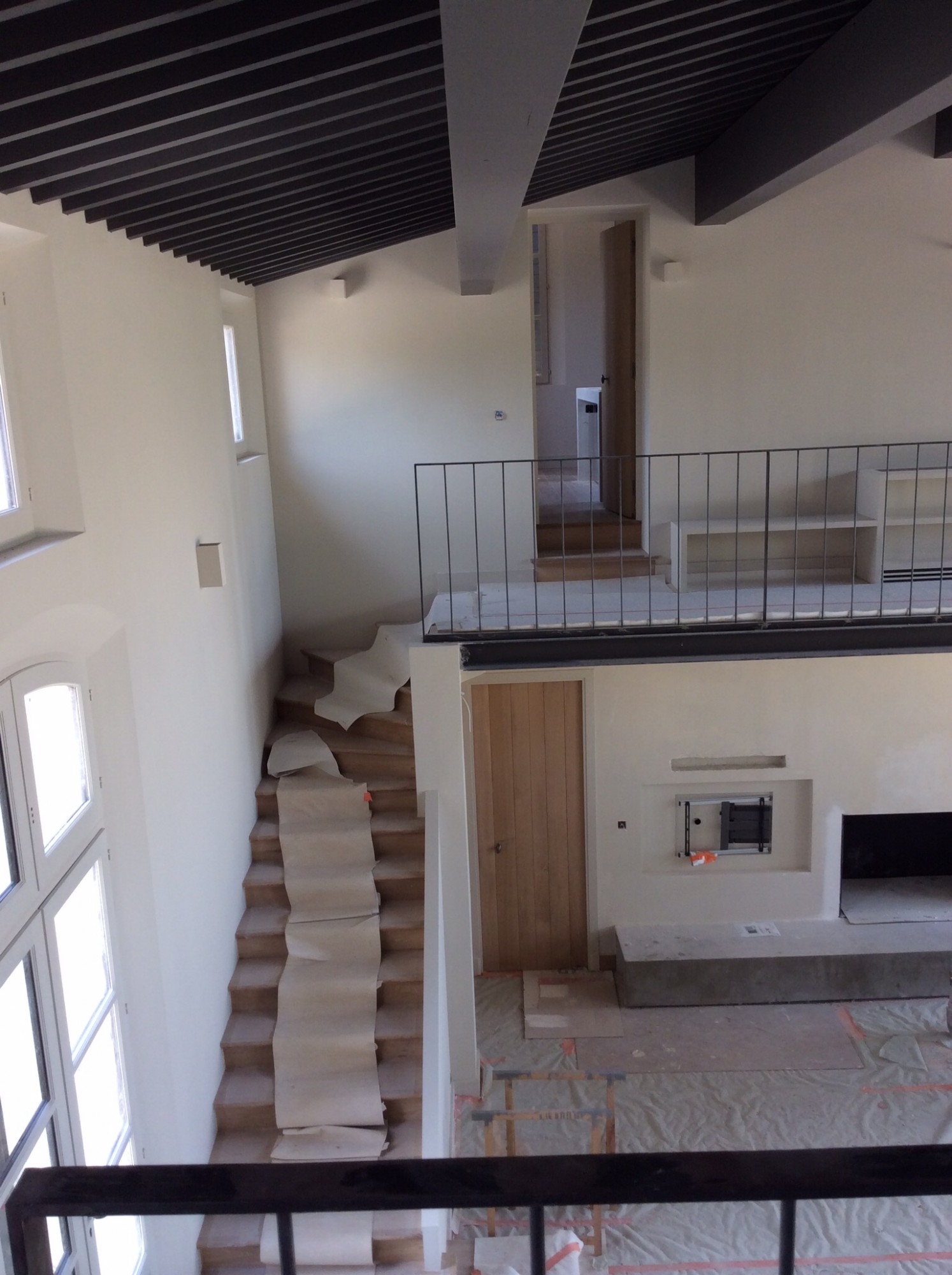 Réalisation d'une maison de style rural et contemporain à Rognes