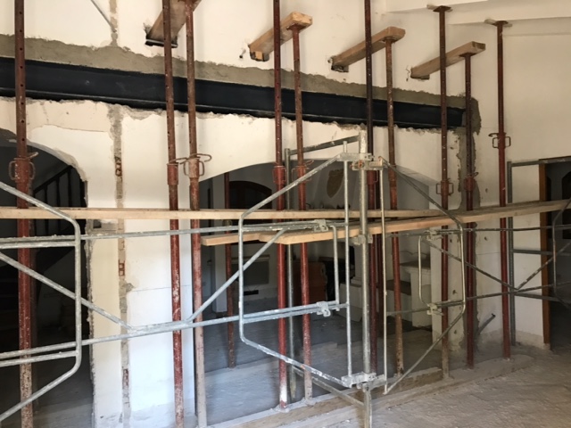 Démolition et rénovation d'une maisons à Rognes