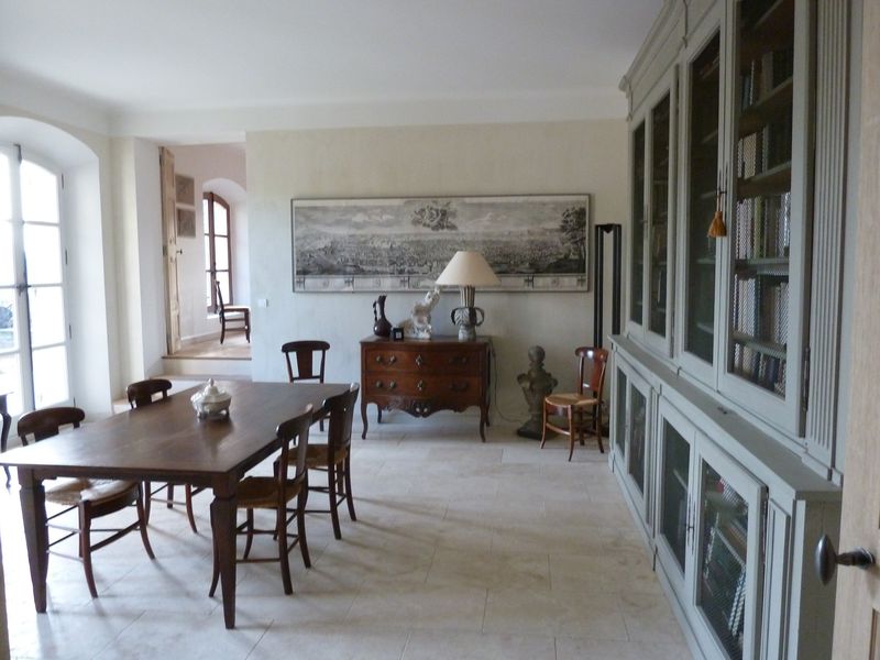 Intérieur d'une Bastide Aixoise rénovée par PROMAZUR